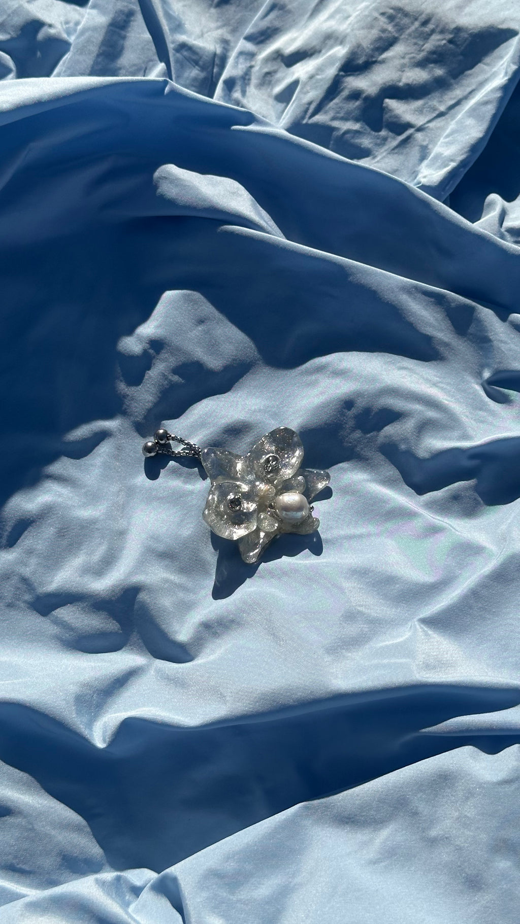 SILVER PIGMENT ORCHID RING WITH PEARL